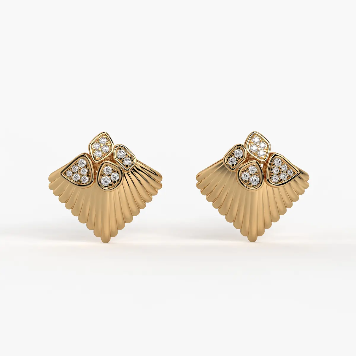 Fiore Fanora Studs Earrings