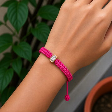 Solo Emerald Bezel Band