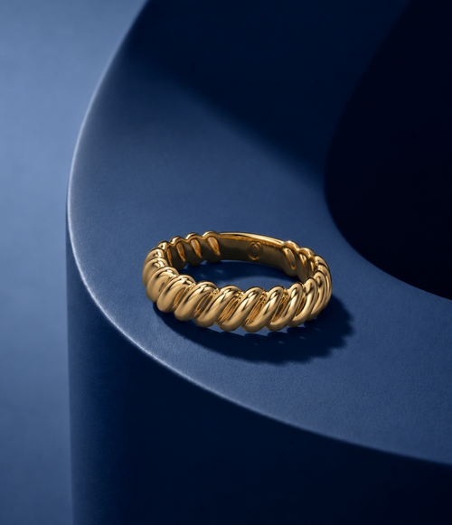Ripple Band Ladies Ring