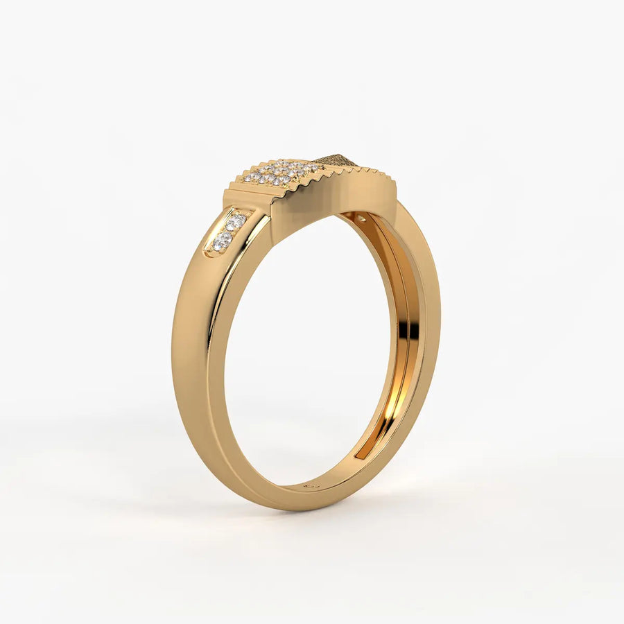 Dvarion Splitcrest Diamond Ring for Men