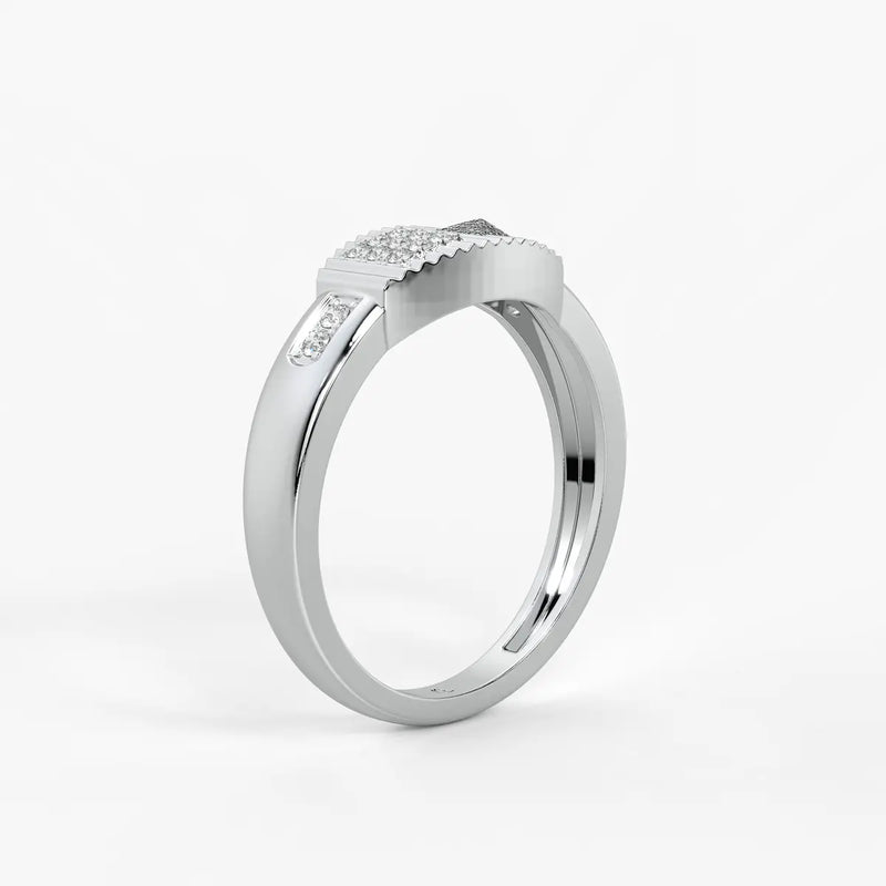Dvarion Splitcrest Diamond Ring for Men