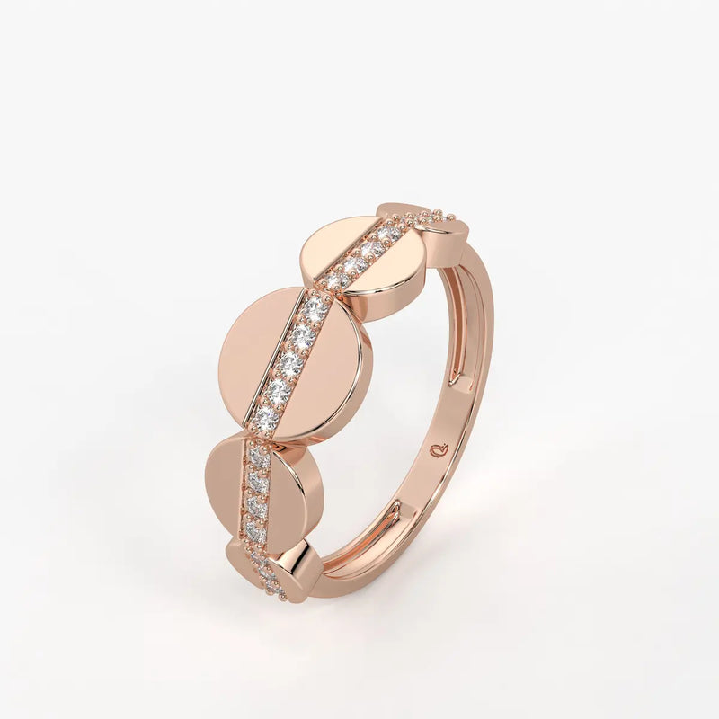 Elvara Glide Oval Spark Ring