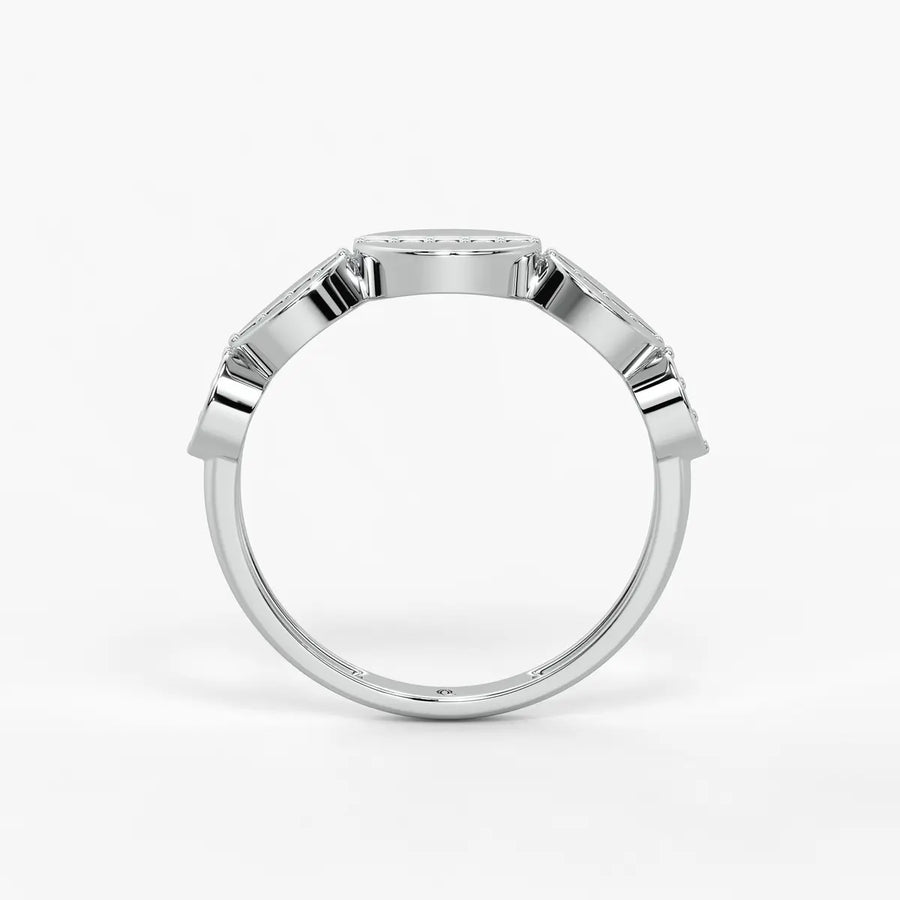 Elvara Glide Oval Spark Ring