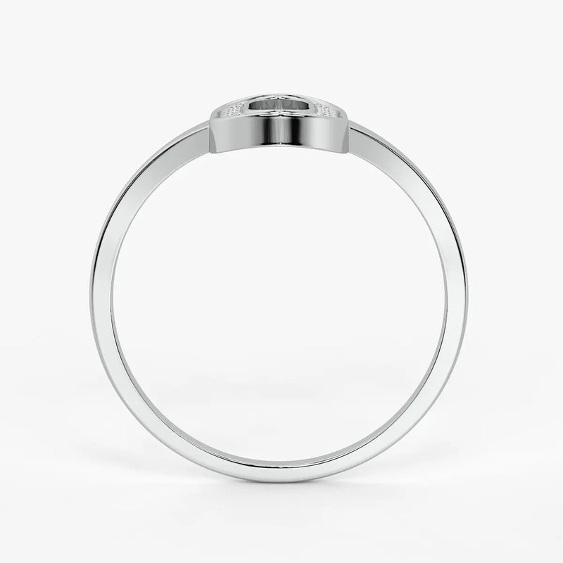 Oval Halo Ladies Ring