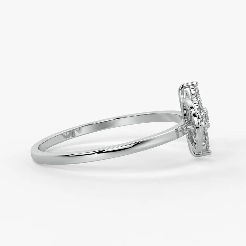 Circle Bloom Cluster Ladies Ring