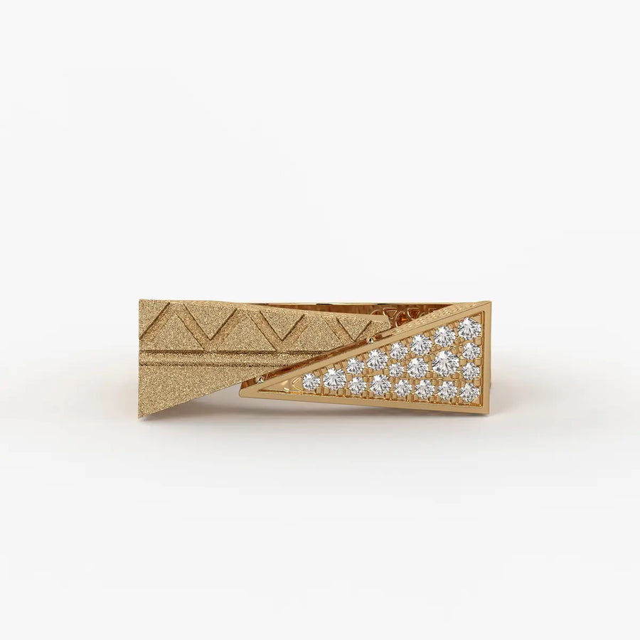 Avant Pyramid Luxe Ring