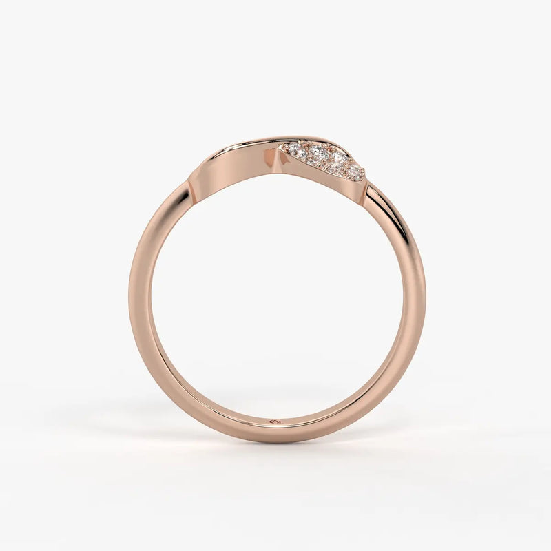 Avelyn Twist Glow Ring