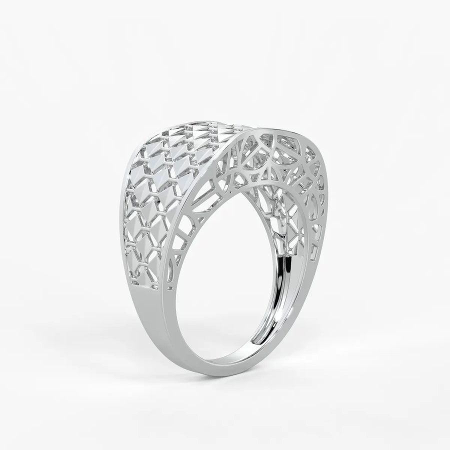 Zyvora Lattice Crest Band Ring