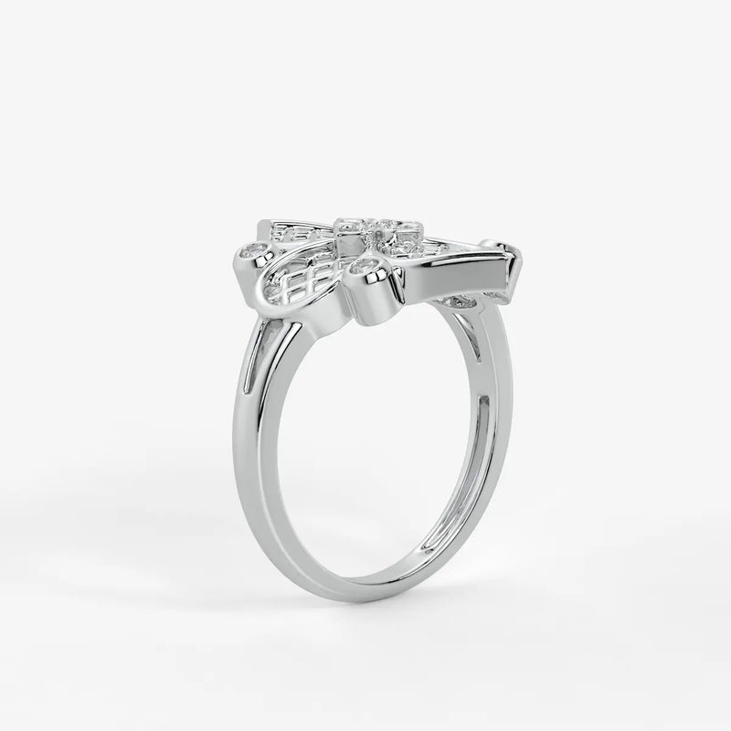 Aurelia Quatrefoil Lattice Diamond Ring
