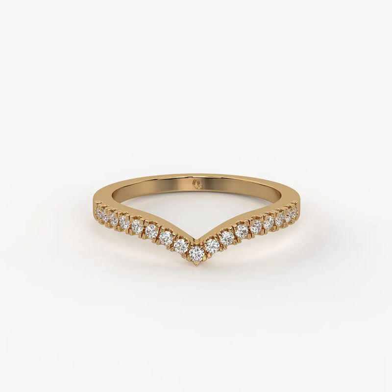Curved Diamond Row Band Ring