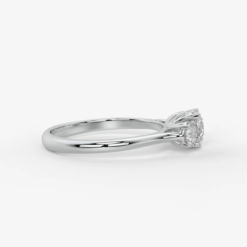 Orivanta Round Trilogy Diamond Ring
