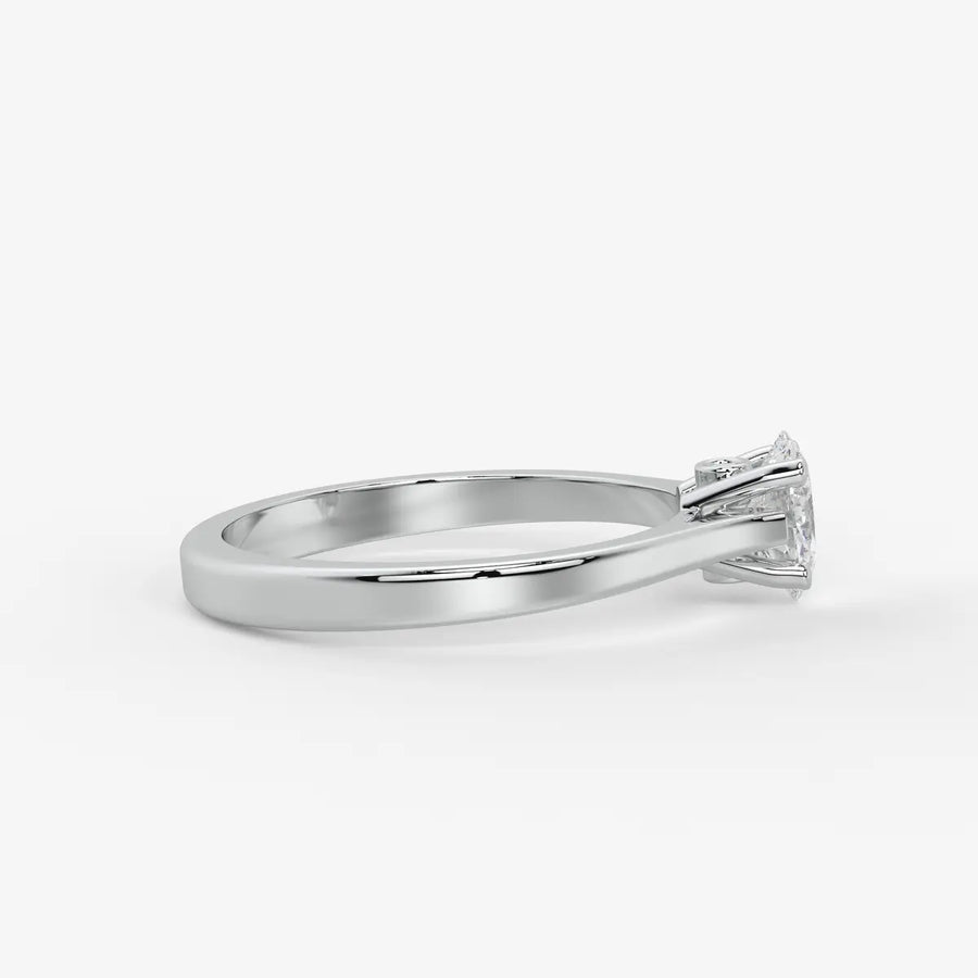 Avelisse Oval Solitaire Diamond Ring