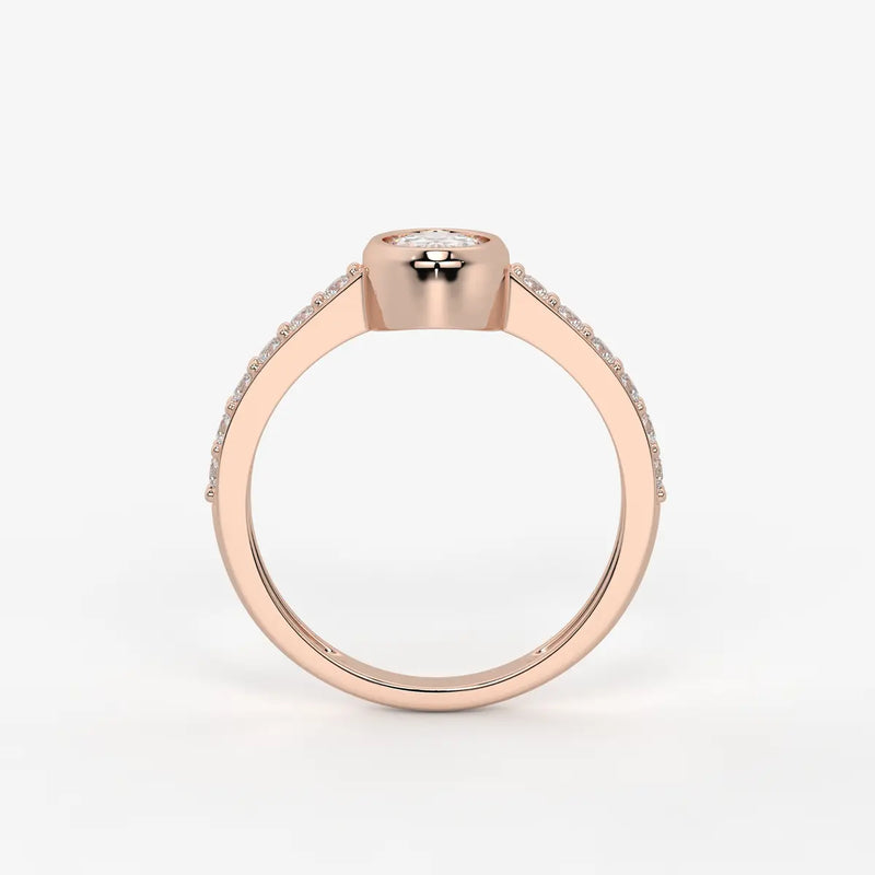 Elowen Oval Halo Diamond Ring