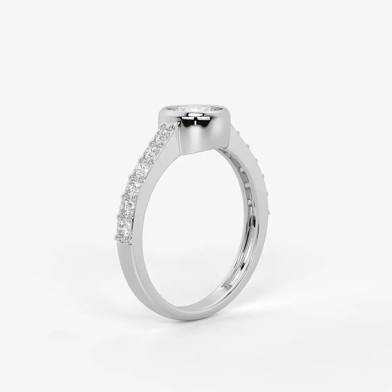 Serenique Round Bezel Diamond Ring