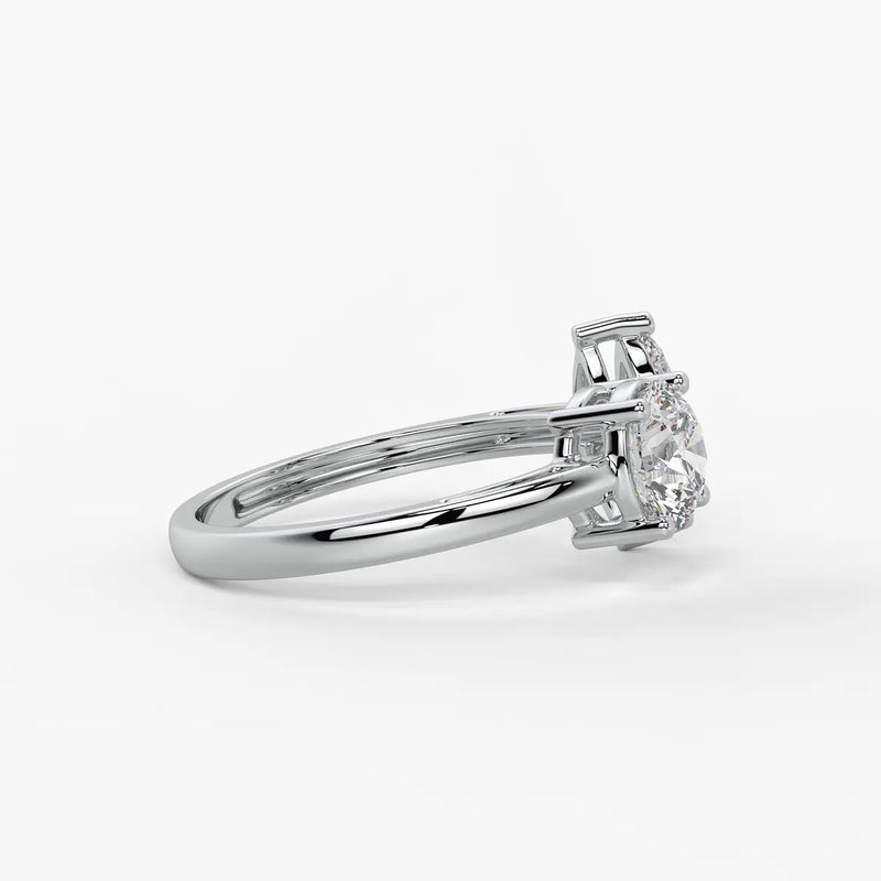 The Avni Radiant Constellation Ring