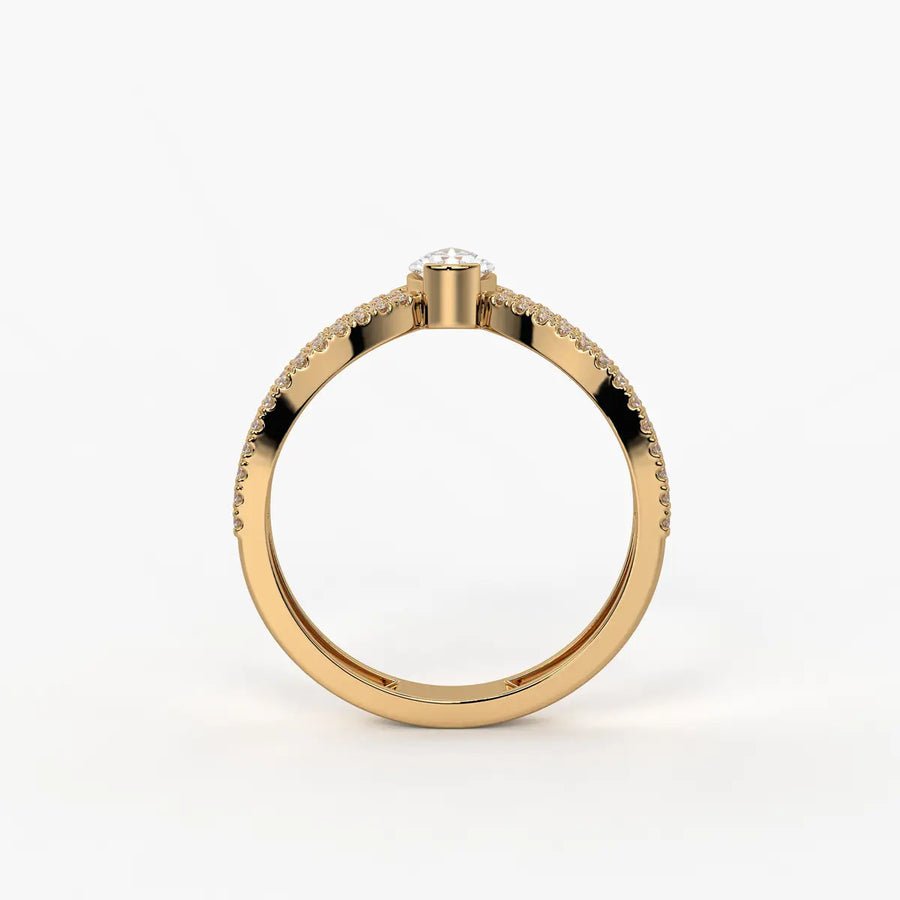 Elaris Pear Solitaire Diamond Ring