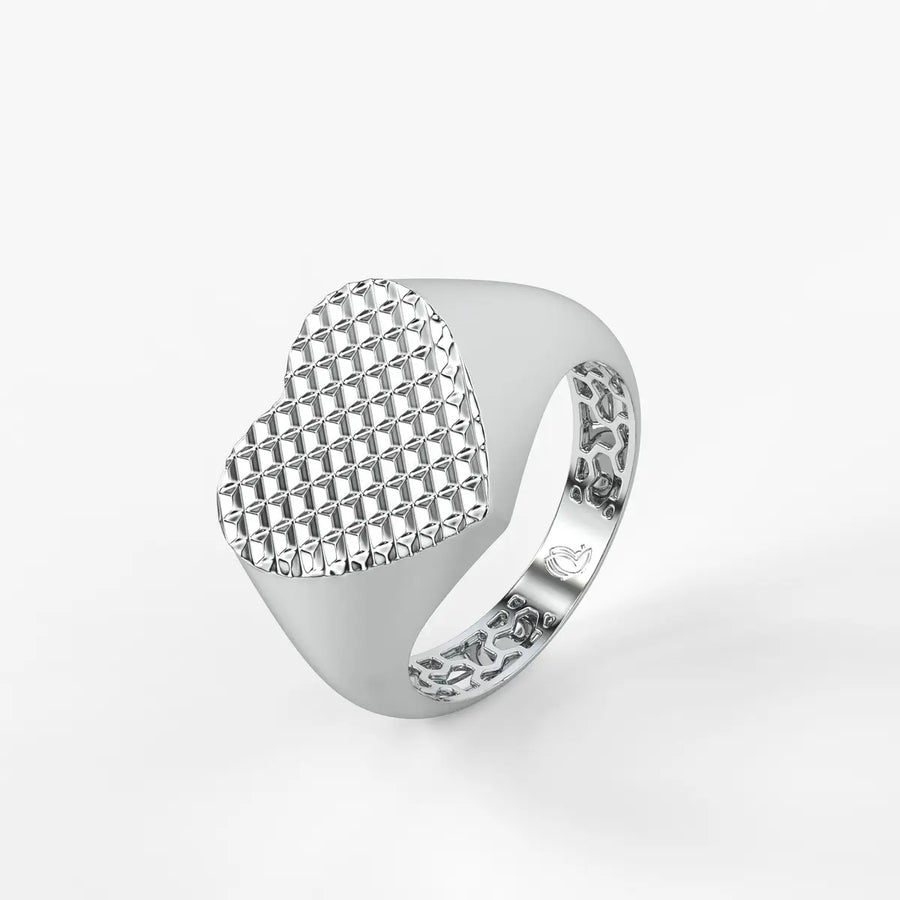 Avelisse Textured Heart Signet Ring