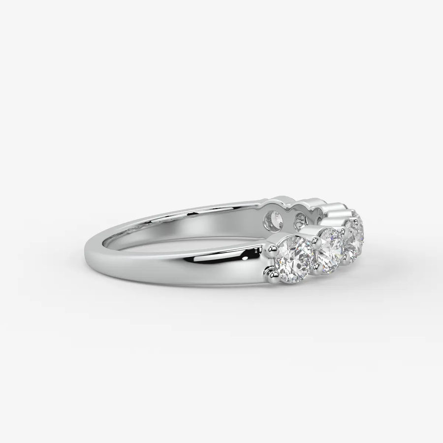 Aeris Loop Diamond Circle Band