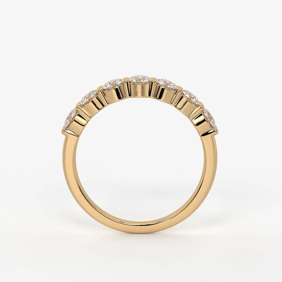 Aeris Loop Diamond Circle Band