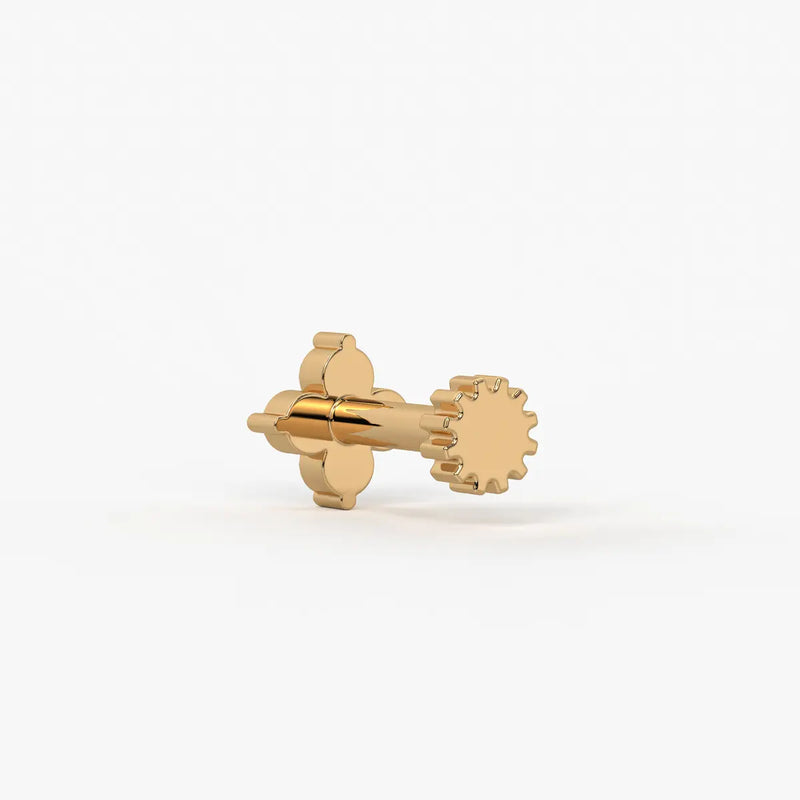 Teardrop Accent Stud Nose Pin